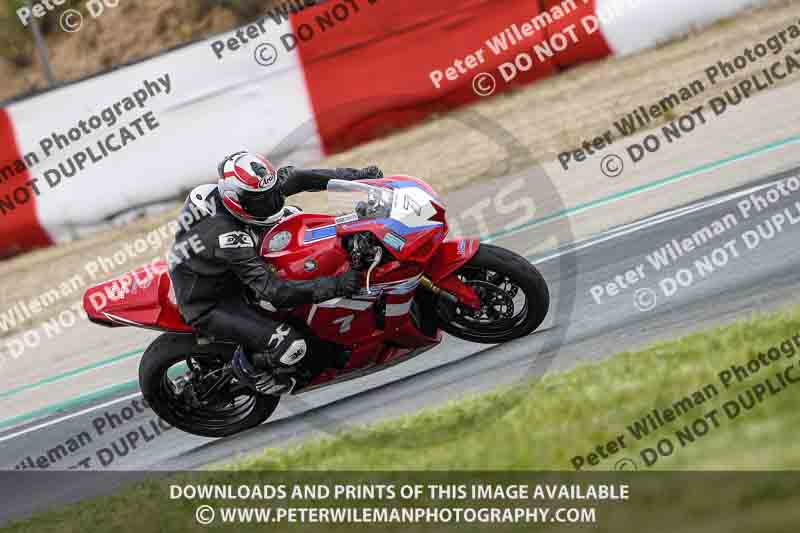 cadwell no limits trackday;cadwell park;cadwell park photographs;cadwell trackday photographs;enduro digital images;event digital images;eventdigitalimages;navarra;no limits trackdays;peter wileman photography;racing digital images;trackday digital images;trackday photos
